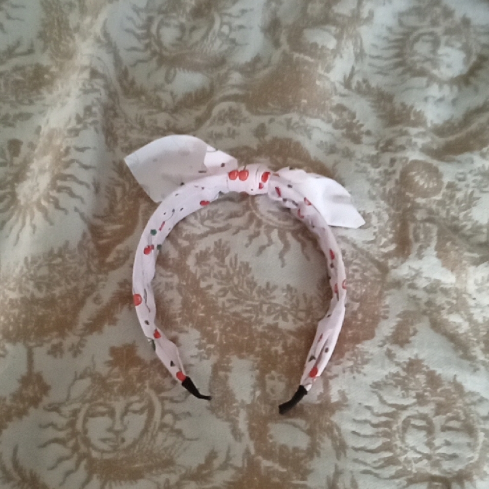 Cherry Headband nwot